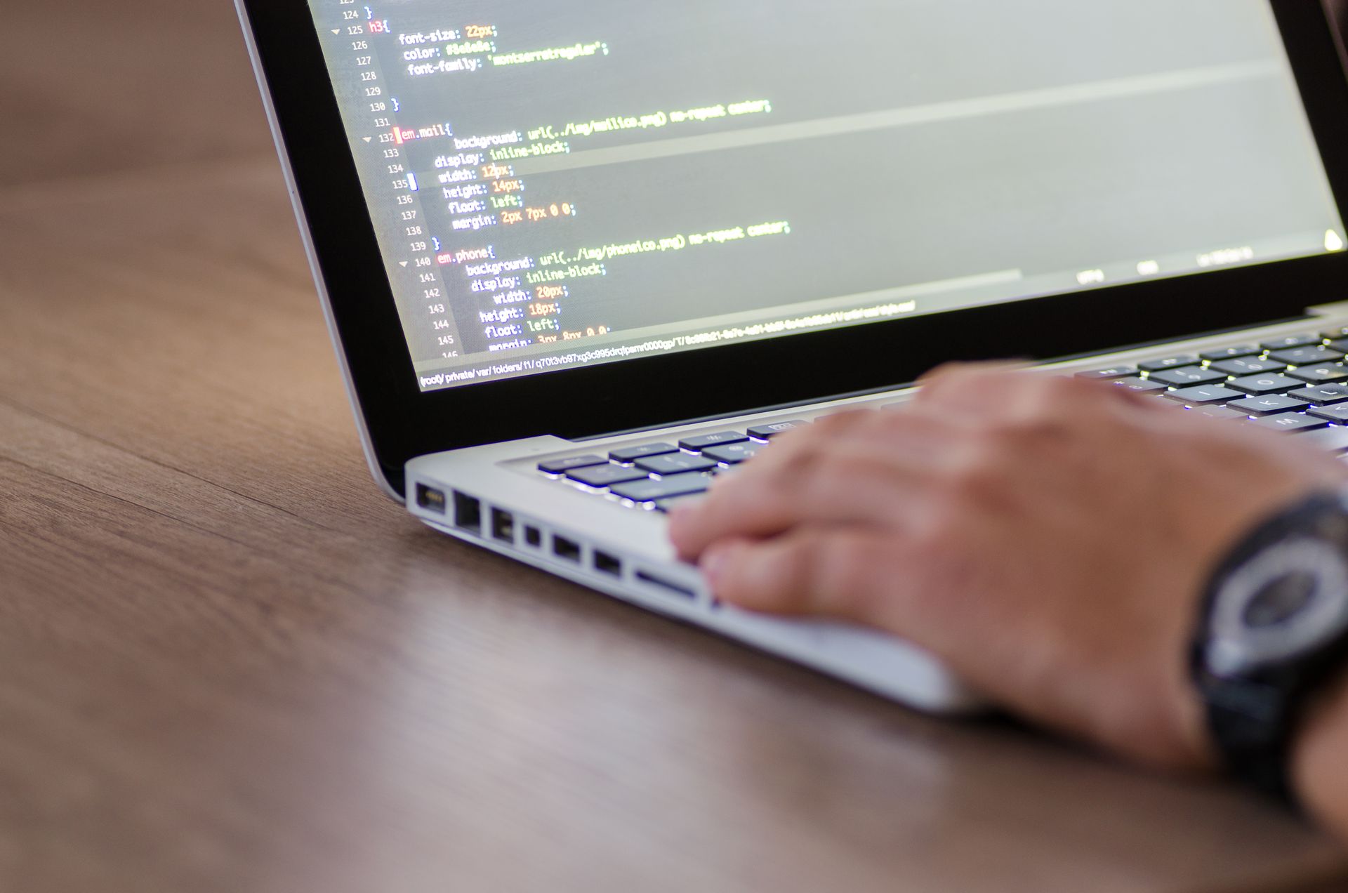 A blogger choosing a programme