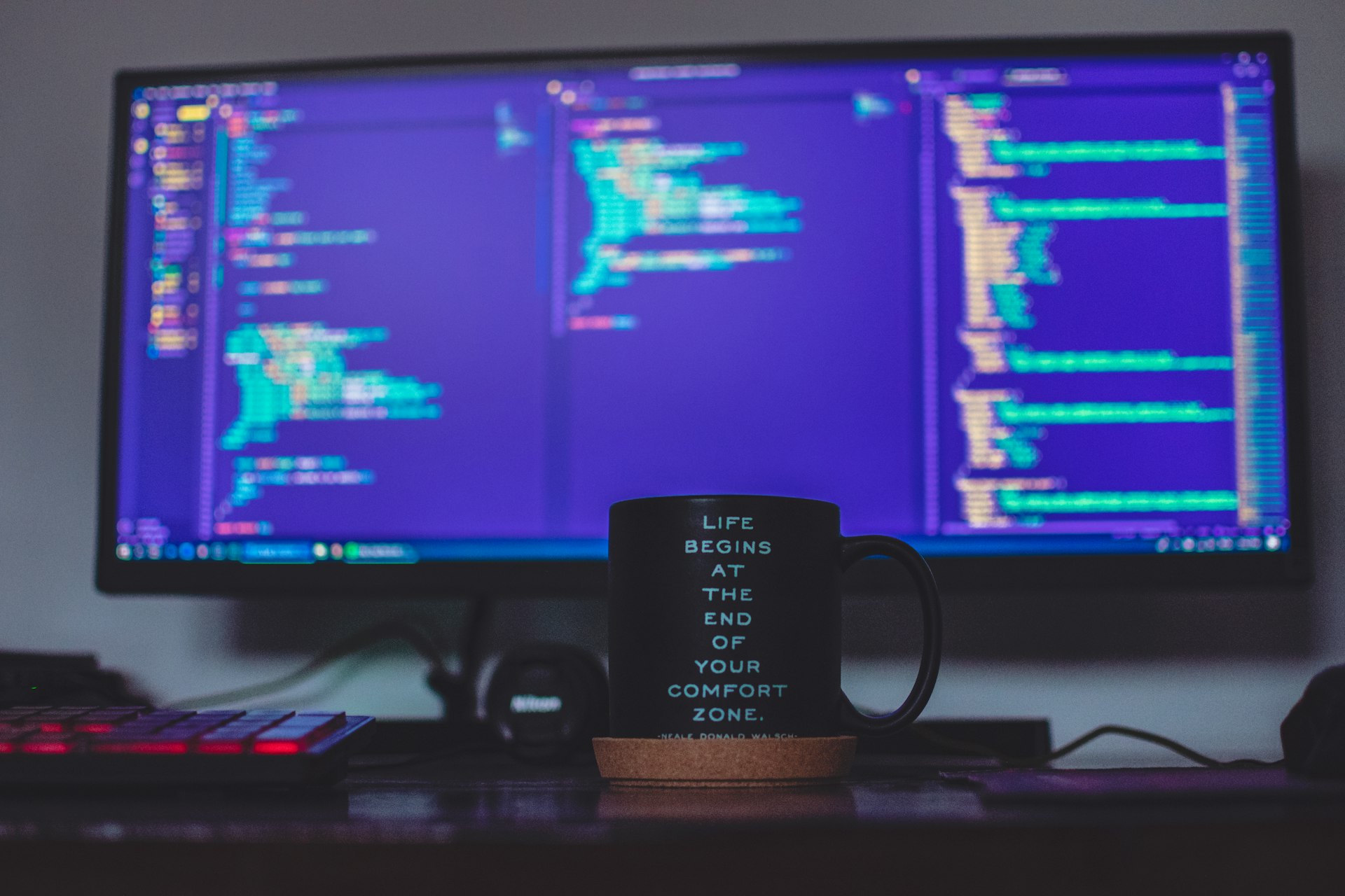 AMP HTML code in an editor