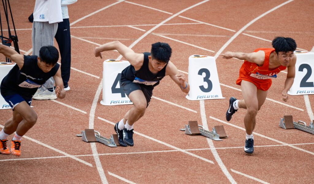 Runners at the starting line of a race