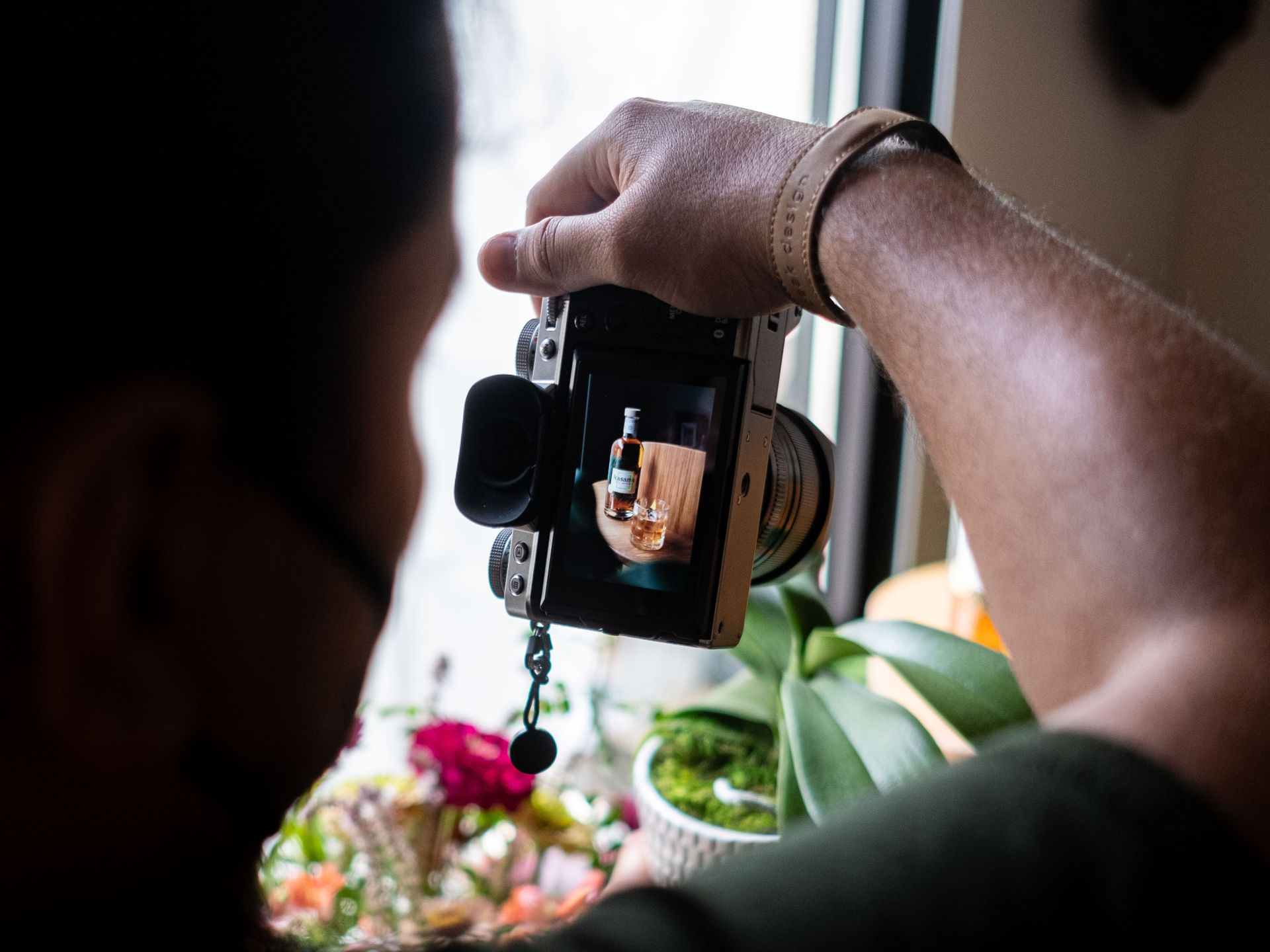 Original product photos taken by a reviewer