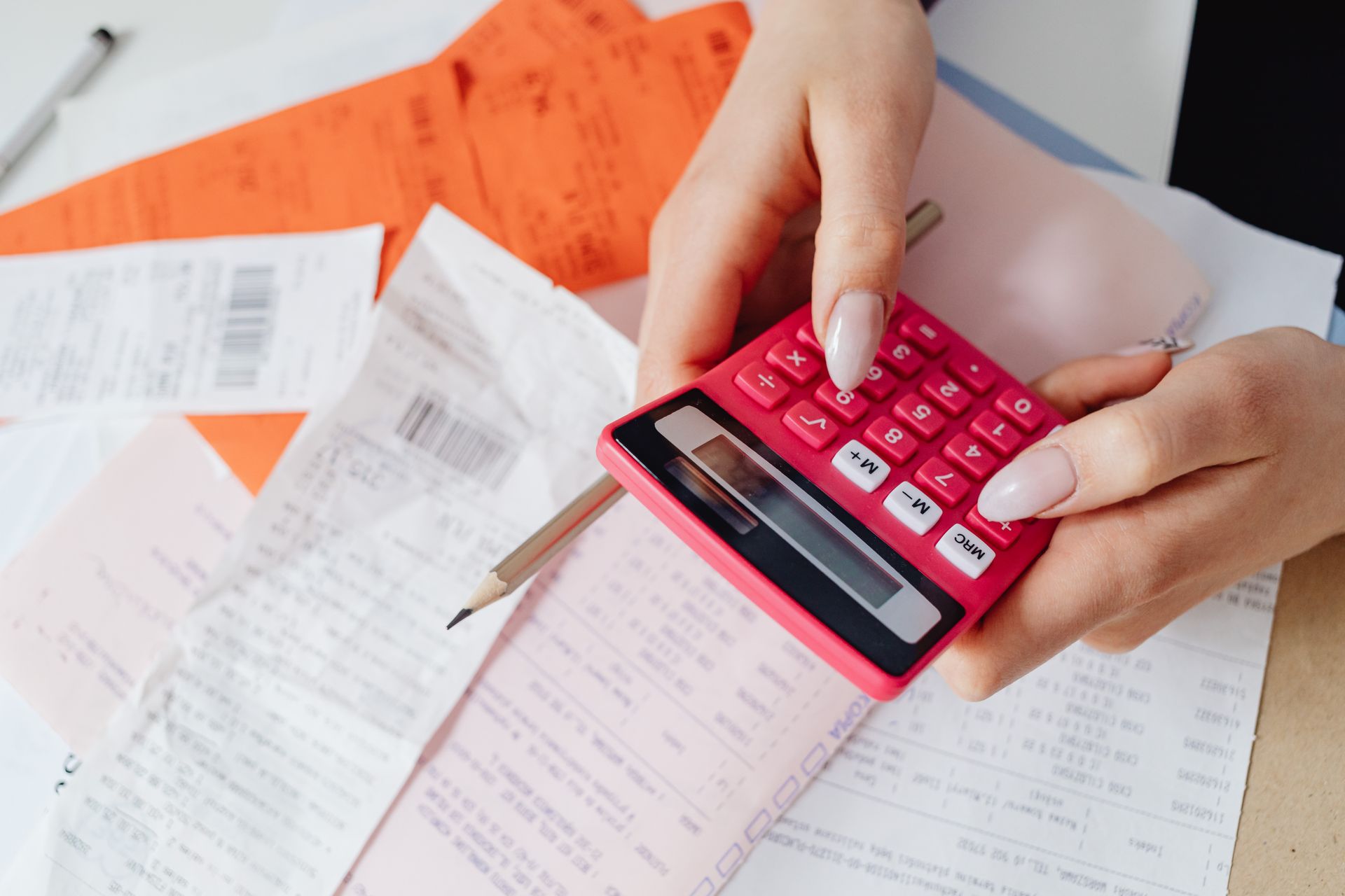 A calculator with receipts