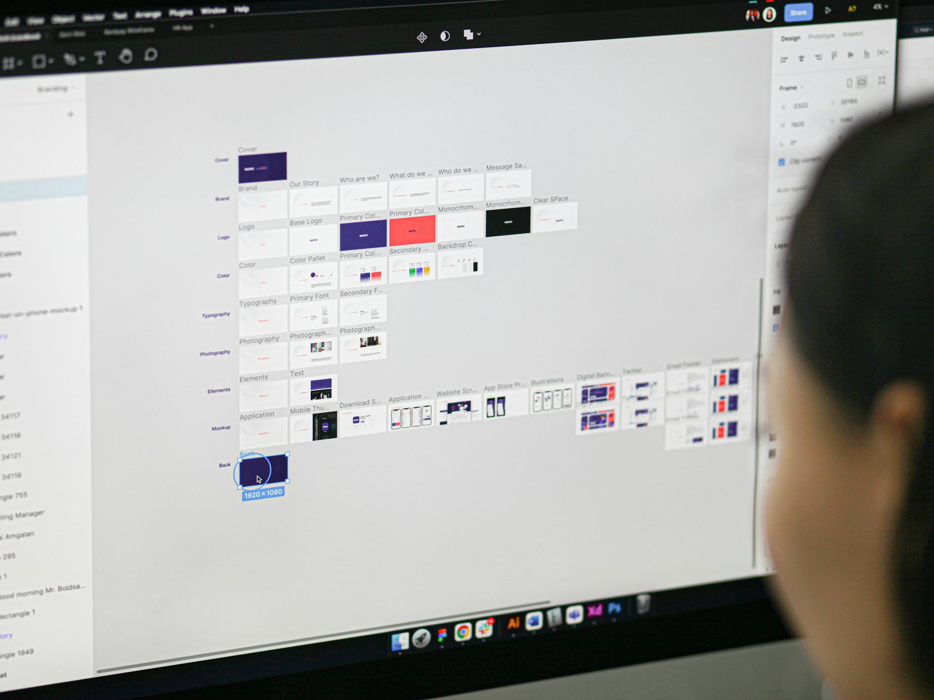 A rank tracking table on a monitor