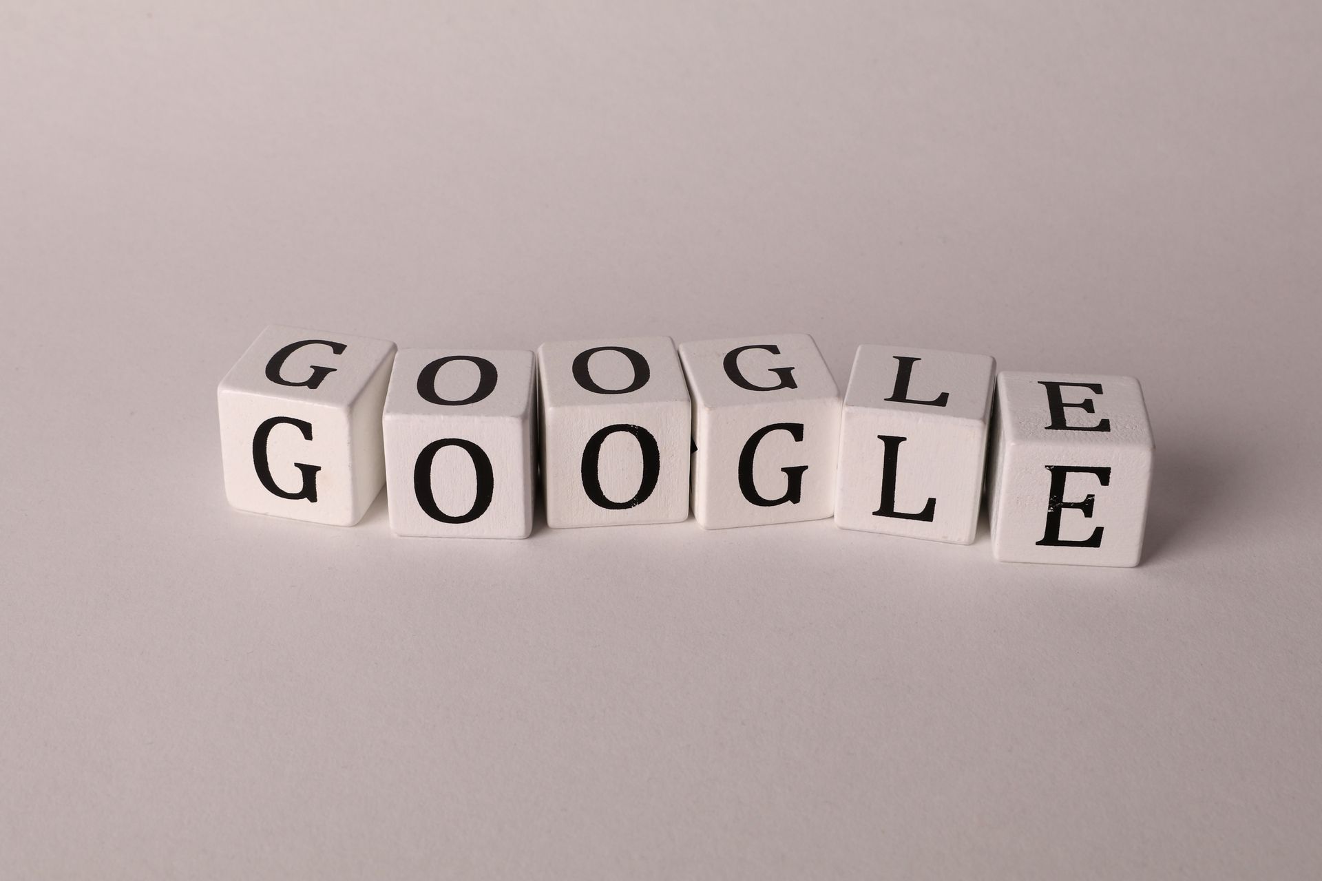 A search performance report filtered by query