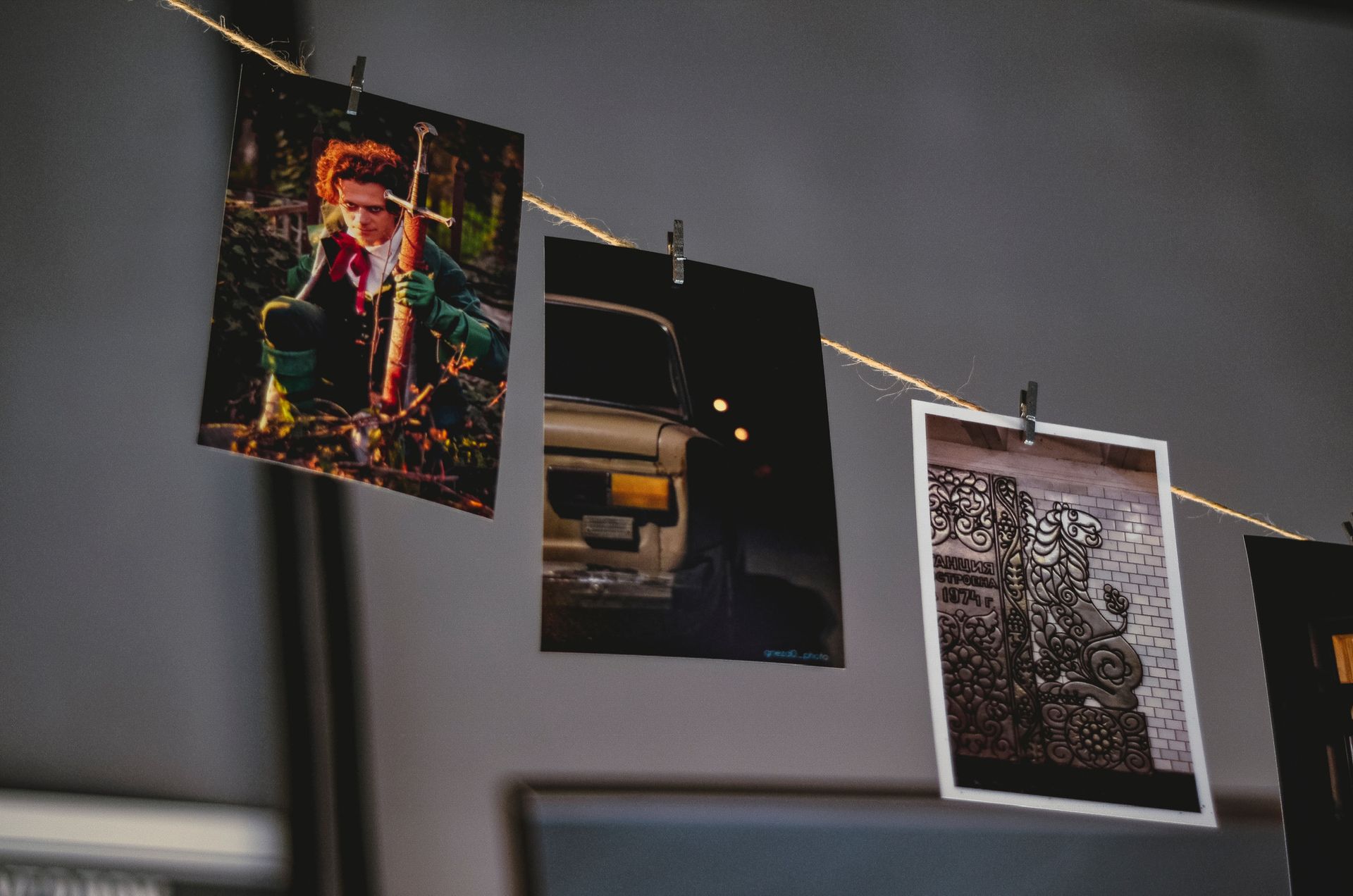 A JavaScript image gallery