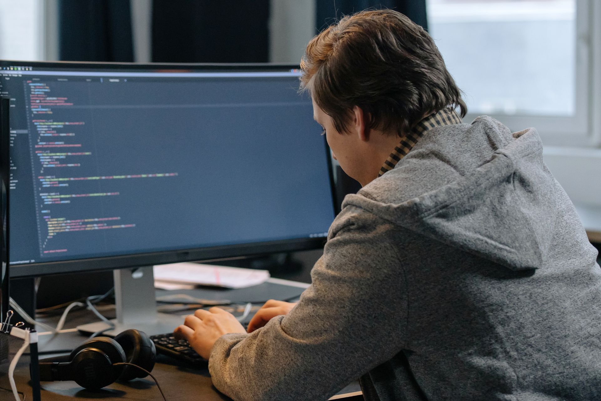 A developer profiling a website