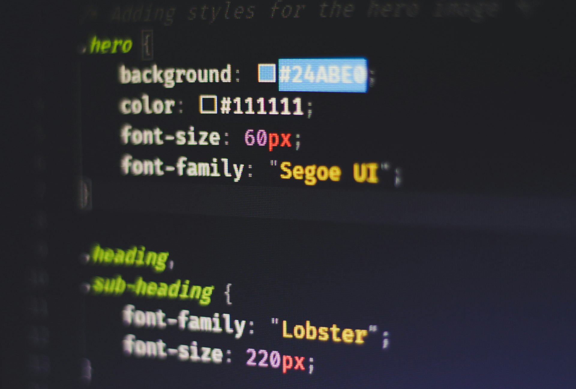 A noindex tag in initial HTML