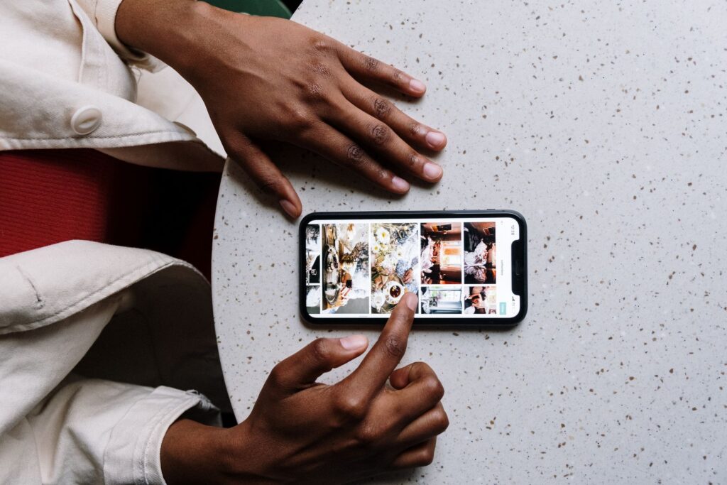 Images loading as a page scrolls on a phone