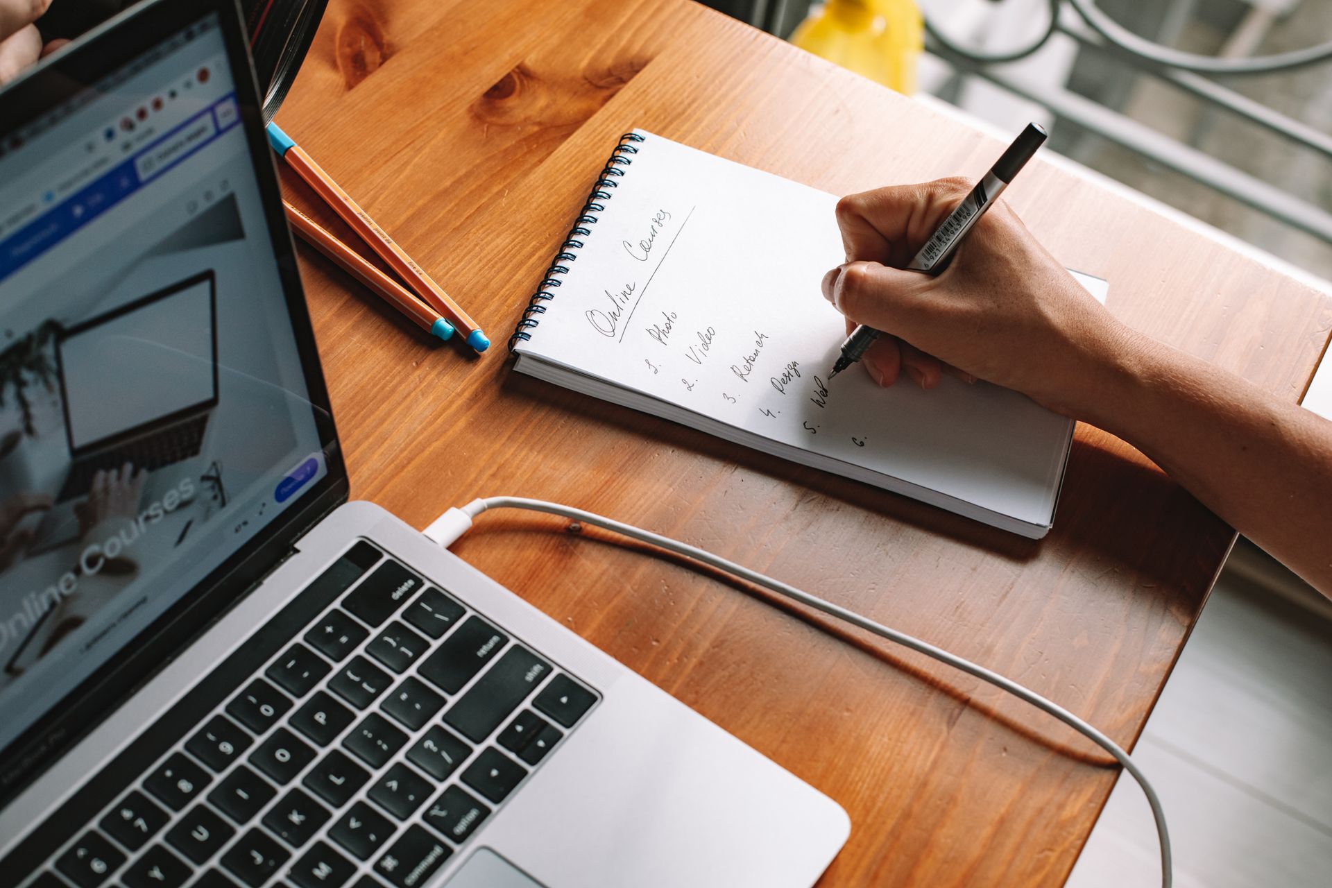 An online course on a laptop