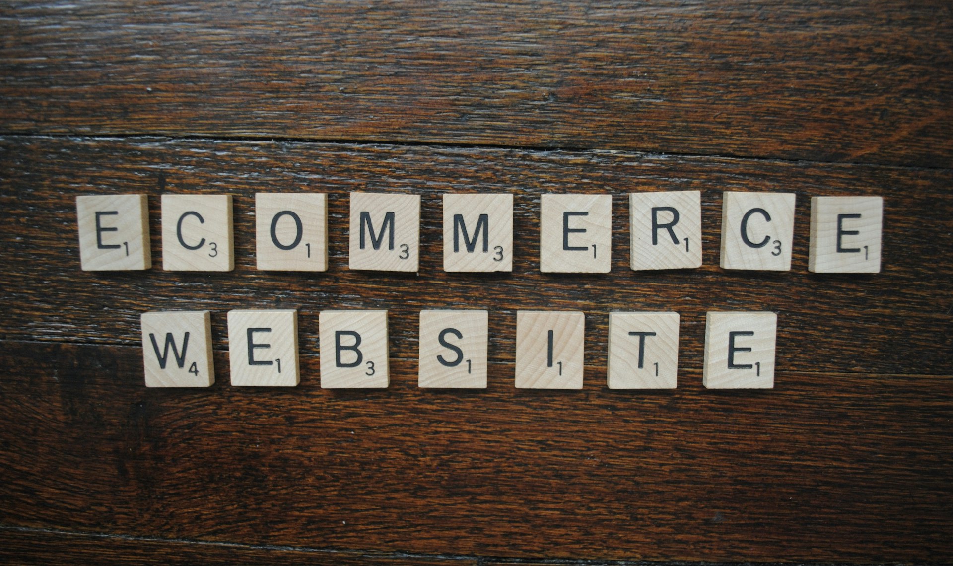 Commercial keywords highlighted in a list