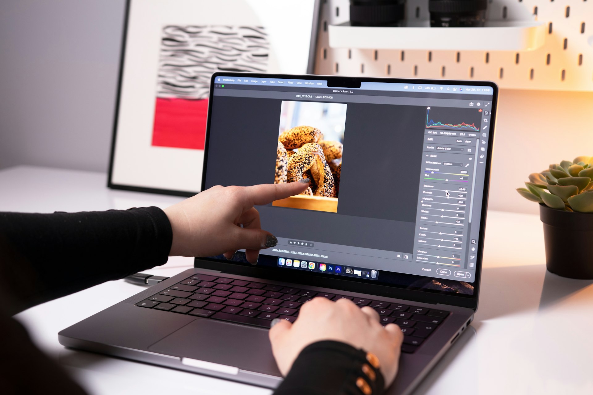 A blogger editing an article in a content editor