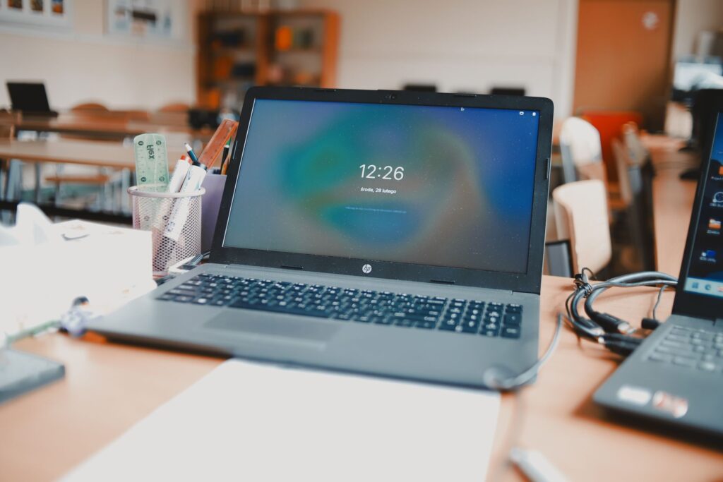 DNS settings on a laptop