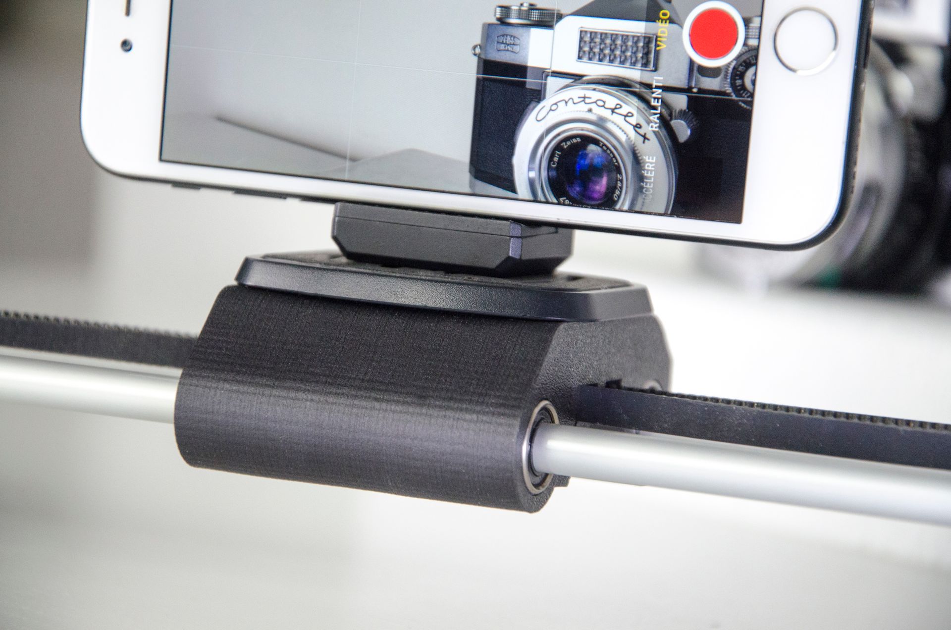 An image compression slider
